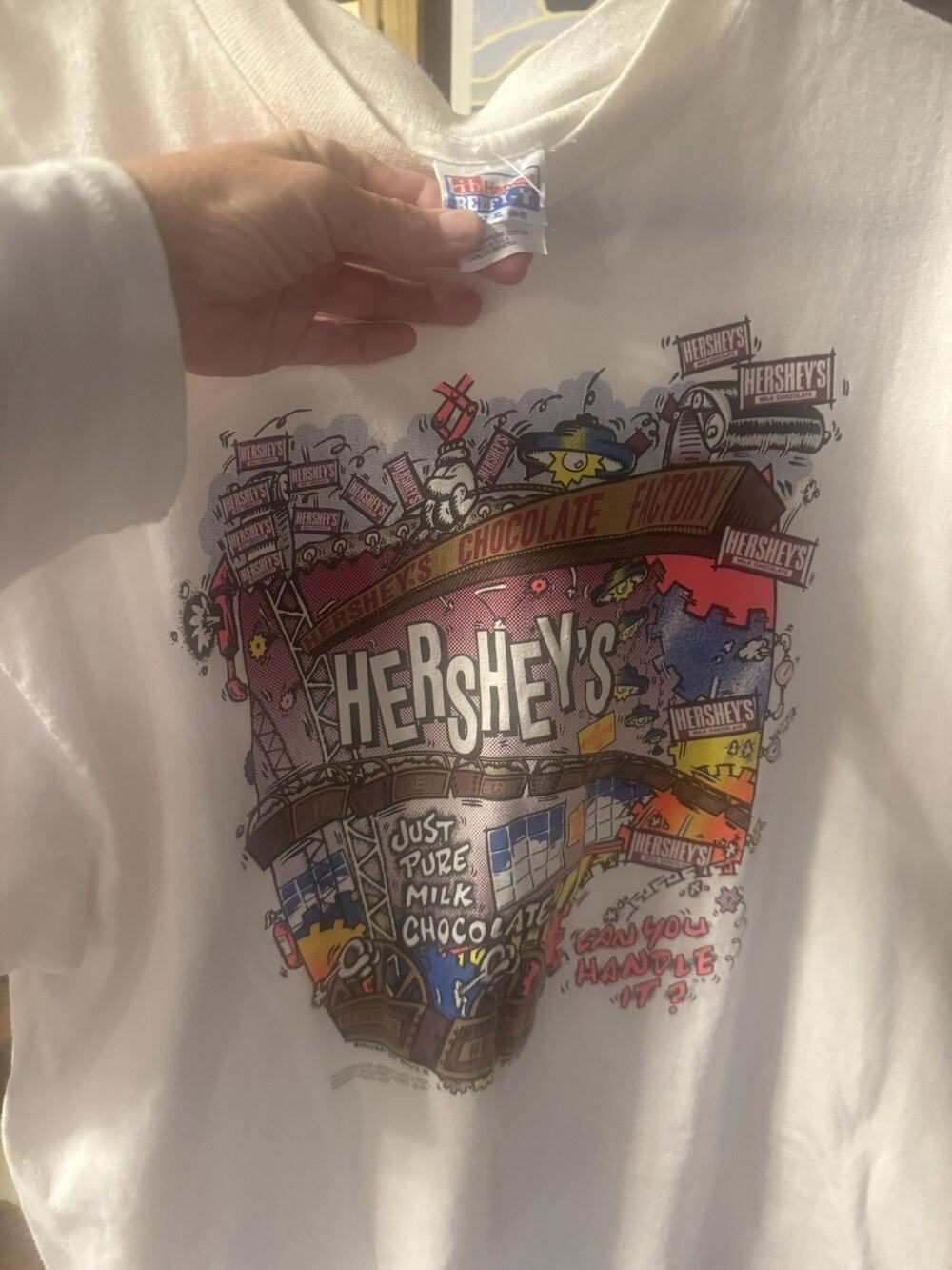 Hanes Vintage 1991 Hershey's Chocolate Factory Men's Graphic Tee White Cotton